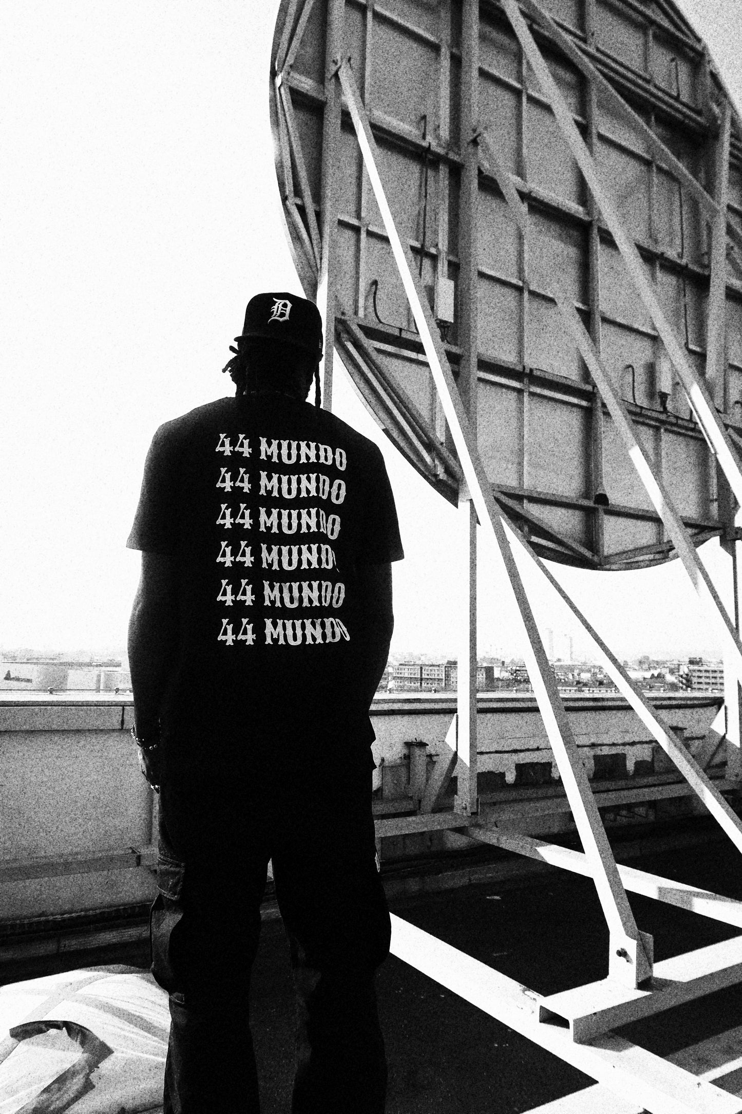ORIGINAL BLACK TEE